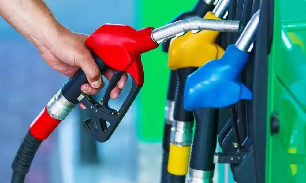 Petrol and diesel prices remain stable across India despite crude oil fluctuations Petrol and diesel prices remain stable across India despite crude oil fluctuations