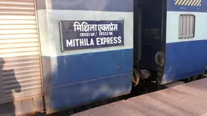 Bihar: Mithila Express narrowly escapes derailment in Motihari Bihar: Mithila Express narrowly escapes derailment in Motihari