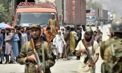 Pak-Afghan border clashes intensify as Torkham border remains closed for 10th day Pak-Afghan border clashes intensify as Torkham border remains closed for 10th day