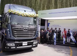 Tata Motors starts first hydrogen truck trials on Indian roads Tata Motors starts first hydrogen truck trials on Indian roads