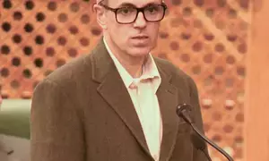 J&K govt says 32,474 vacancies available in various departments