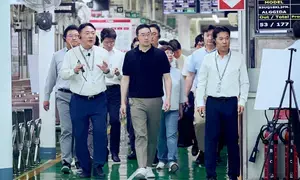 LG Group Chairman visits India to seek new growth opportunities