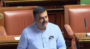 Ktaka BJP slams Cong govt over Naxals surrender, warns against politicising issue