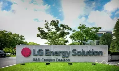 LG Energy CEO sees battery demand at lowest in H1 2025