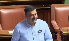 Ktaka BJP slams Cong govt over Naxals surrender, warns against politicising issue