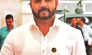 Maha Minister files breach of privilege notices against Sanjay Raut, Rohit Pawar; Speaker refers to committee