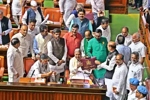 Ktaka: Outlay crosses Rs 4 lakh crore; Siddaramaiah presents Rs 19,262cr deficit budget