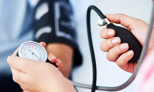 Irregular lifestyle and wrong eating habits can increase blood pressure, know ways to prevent it