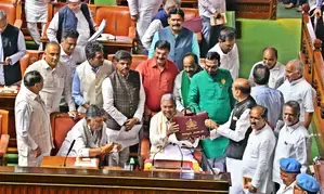 Ktaka: Outlay crosses Rs 4 lakh crore; Siddaramaiah presents Rs 19,262cr deficit budget