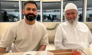 Pleasure: Mohammad Hafeez posts pictures of meeting with fugitive Islamic preacher Zakir Naik