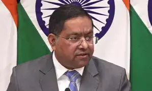 Deteriorating law and order situation in Bangladesh further exacerbated by release of violent extremists: MEA Deteriorating law and order situation in Bangladesh further exacerbated by release of violent extremists: MEA