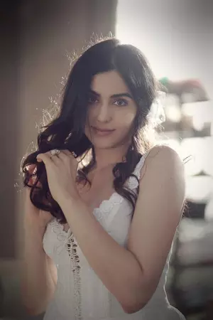 Adah Sharma shares a hilarious Womens Day wish