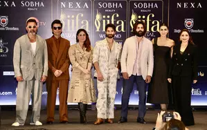Kareena, Shahid  and Bobby’s reunion at IIFA 25 proves how time is the greatest healer