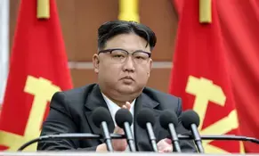 North Korean leader inspects project to build nuclear-powered submarine North Korean leader inspects project to build nuclear-powered submarine