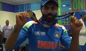 Jadeja bags best fielding medal after Champions trophy victory Jadeja bags best fielding medal after Champions trophy victory