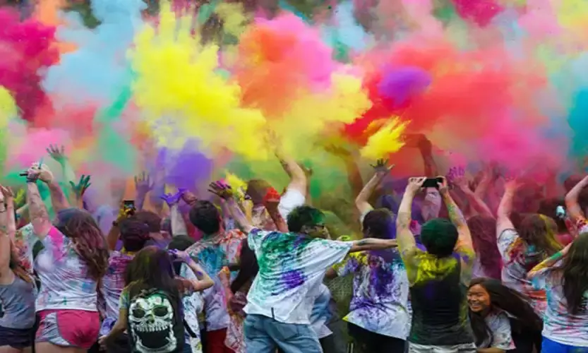 Protection from colours during Holi: Easy tips for skin and hair care