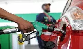 Petrol and diesel prices remain unchanged across major cities; Check the rates on March 27, 2025
