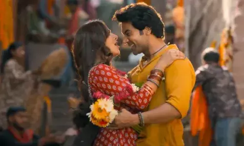 Bhool Chuk Maaf: Rajkummar Rao and Wamiqa Gabbis romantic comedy to hit theaters on April