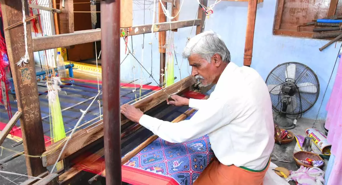 Bihar Strengthens Support for Weavers with Subsidies, Capital Aid, and Market Access in FY 2024-25 Bihar Strengthens Support for Weavers with Subsidies, Capital Aid, and Market Access in FY 2024-25