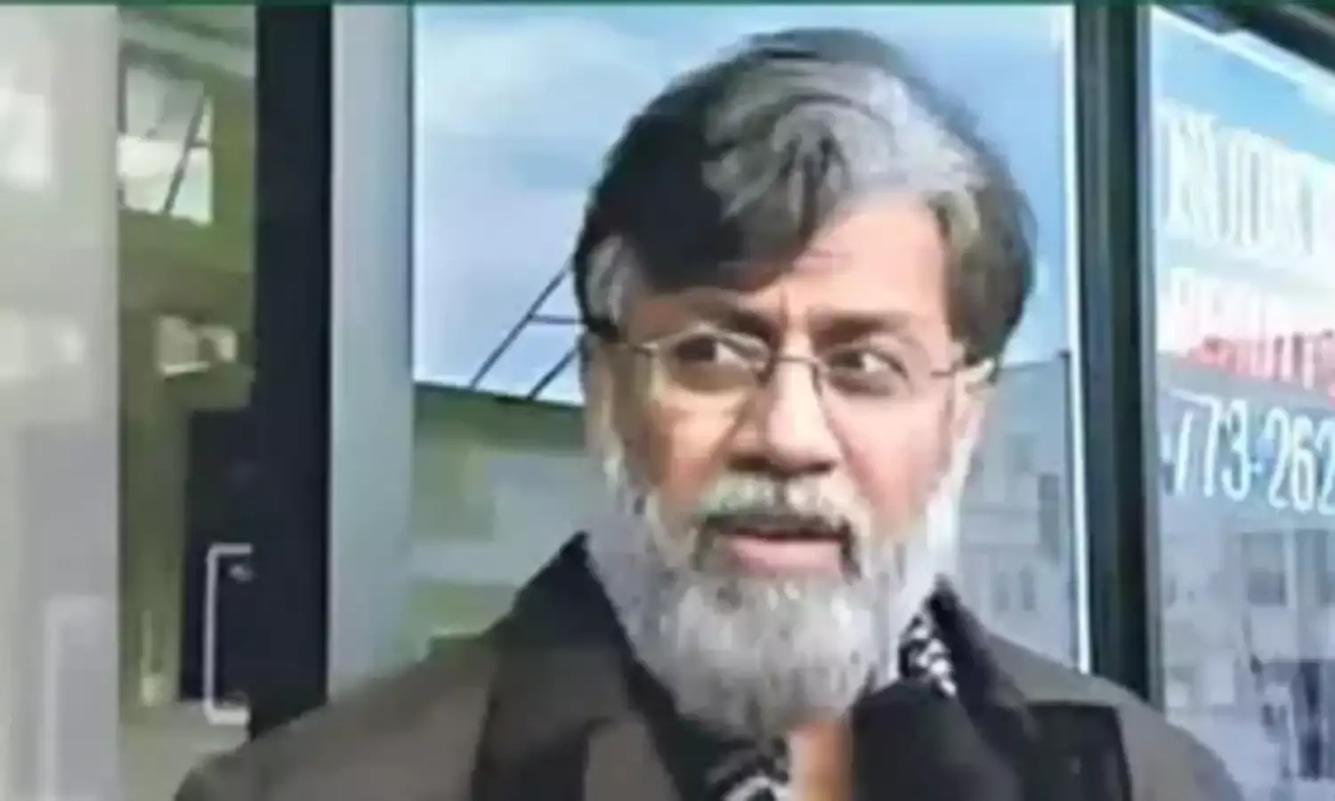 Tahawwur Rana, key accused in 26/11 Mumbai attacks, extradited from US to India after long legal battle Tahawwur Rana, key accused in 26/11 Mumbai attacks, extradited from US to India after long legal battle
