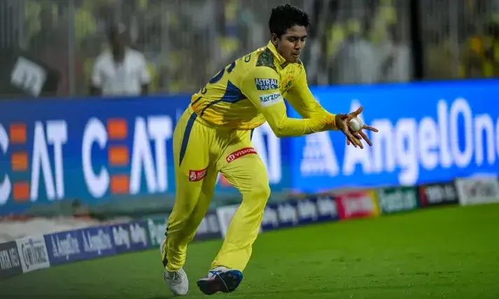 Shaik Rasheed shines on IPL Debut as Dhoni hails youngster’s maturity and skill Shaik Rasheed shines on IPL Debut as Dhoni hails youngster’s maturity and skill