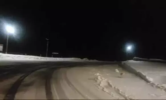 Heavy Rain and Snowfall Disrupt Life Across Himachal Pradesh, Several Roads Blocked Heavy Rain and Snowfall Disrupt Life Across Himachal Pradesh, Several Roads Blocked