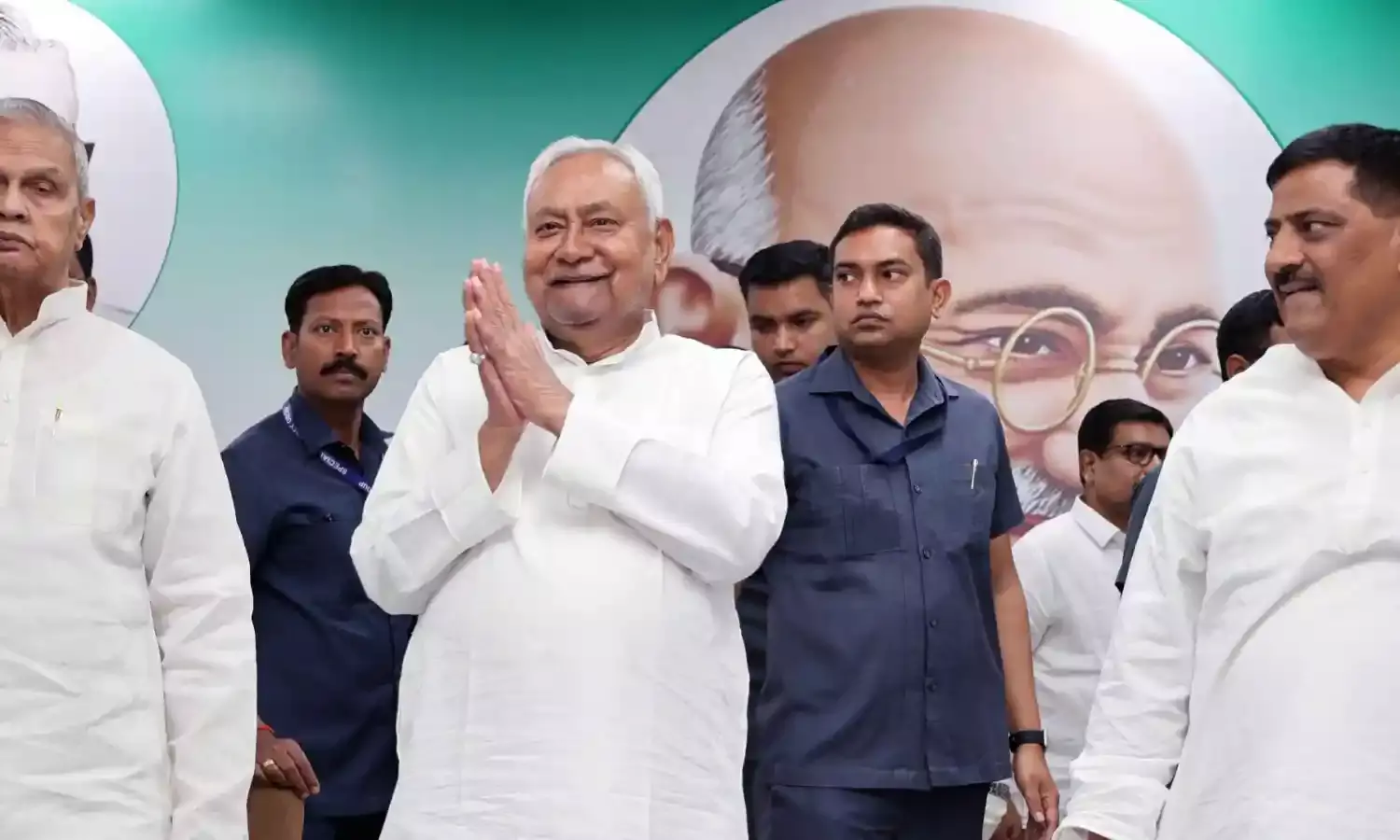 CM Nitish Kumar Inaugurates JDU Legal Cell’s Advocates’ Conference, Reaffirms NDA Alliance Ahead of Bihar Polls CM Nitish Kumar Inaugurates JDU Legal Cell’s Advocates’ Conference, Reaffirms NDA Alliance Ahead of Bihar Polls