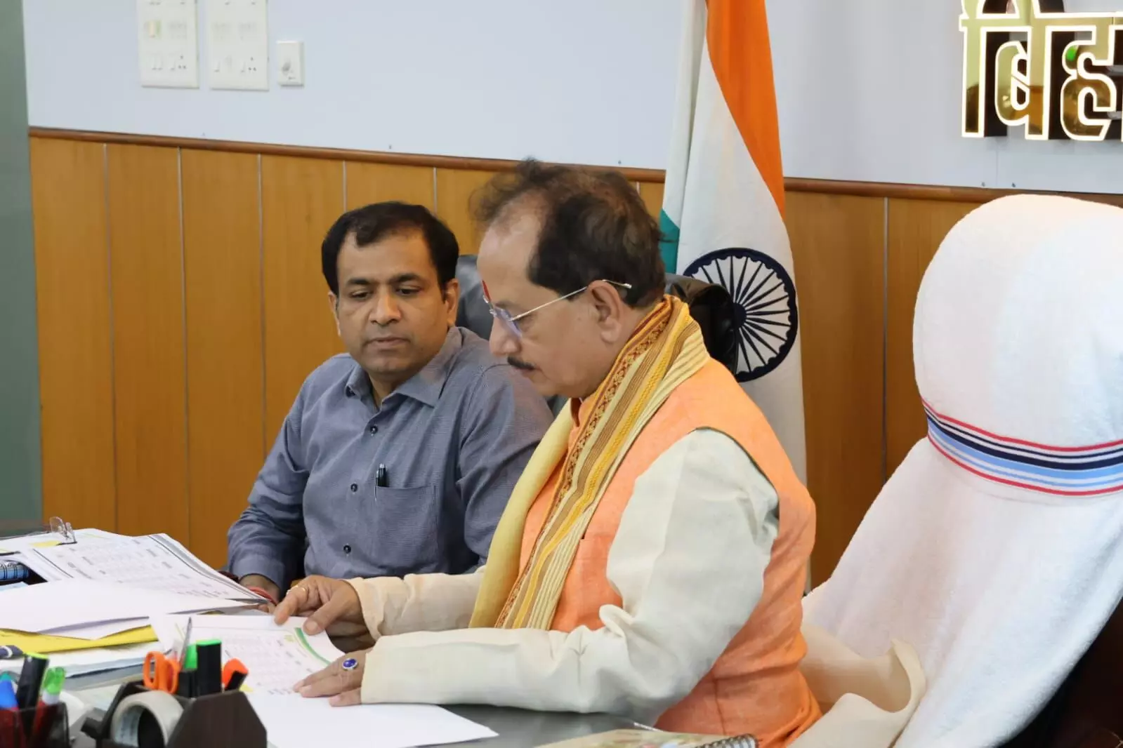 Deputy CM Directs Fertilizer Companies to Ensure Timely Supply for Kharif Season Deputy CM Directs Fertilizer Companies to Ensure Timely Supply for Kharif Season