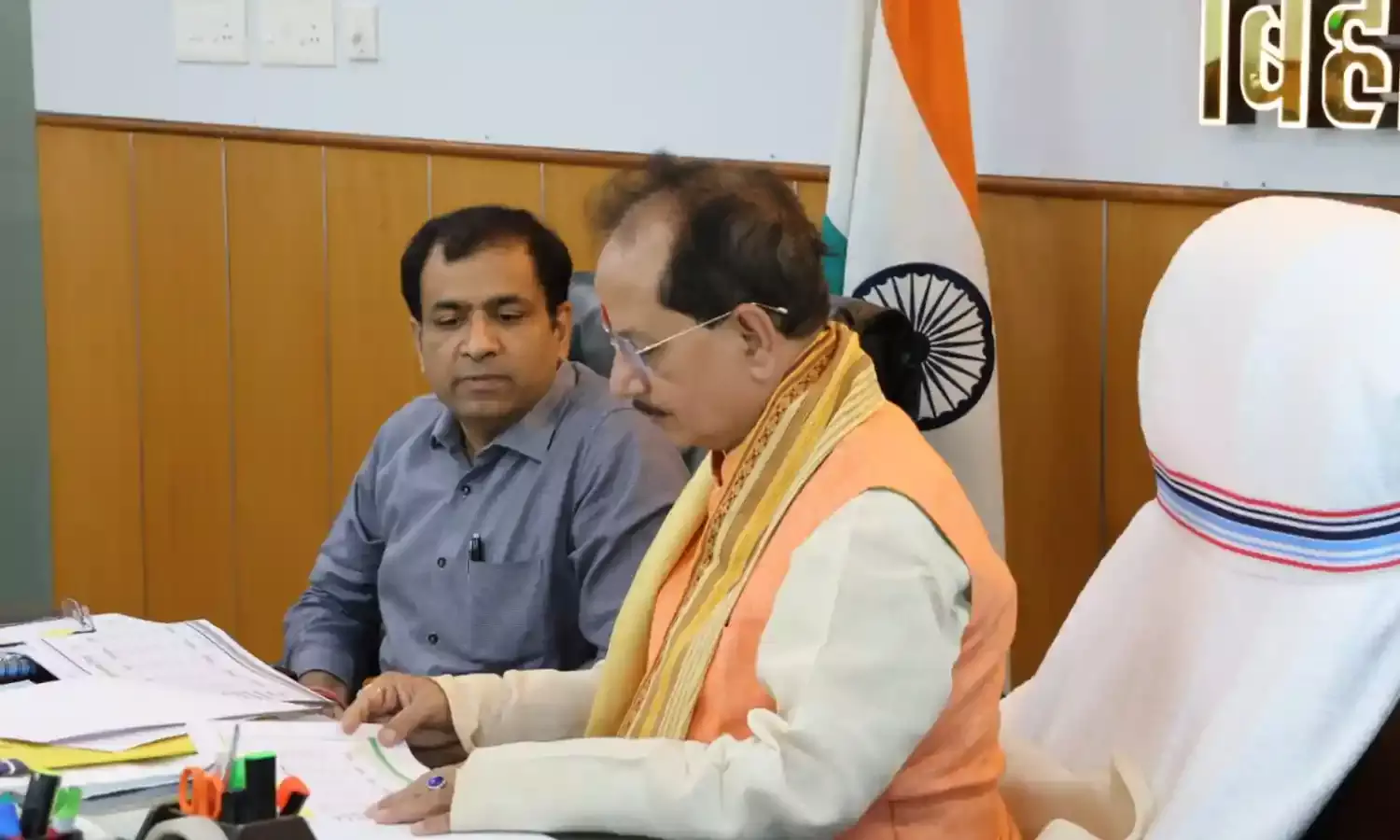 Deputy CM Directs Fertilizer Companies to Ensure Timely Supply for Kharif Season