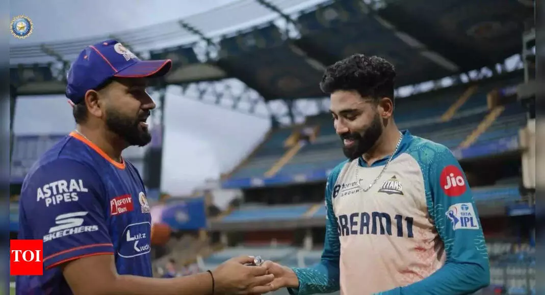Rohit Sharma Presents T20 World Cup Ring to Mohammed Siraj: A Moment of Triumph Rohit Sharma Presents T20 World Cup Ring to Mohammed Siraj: A Moment of Triumph