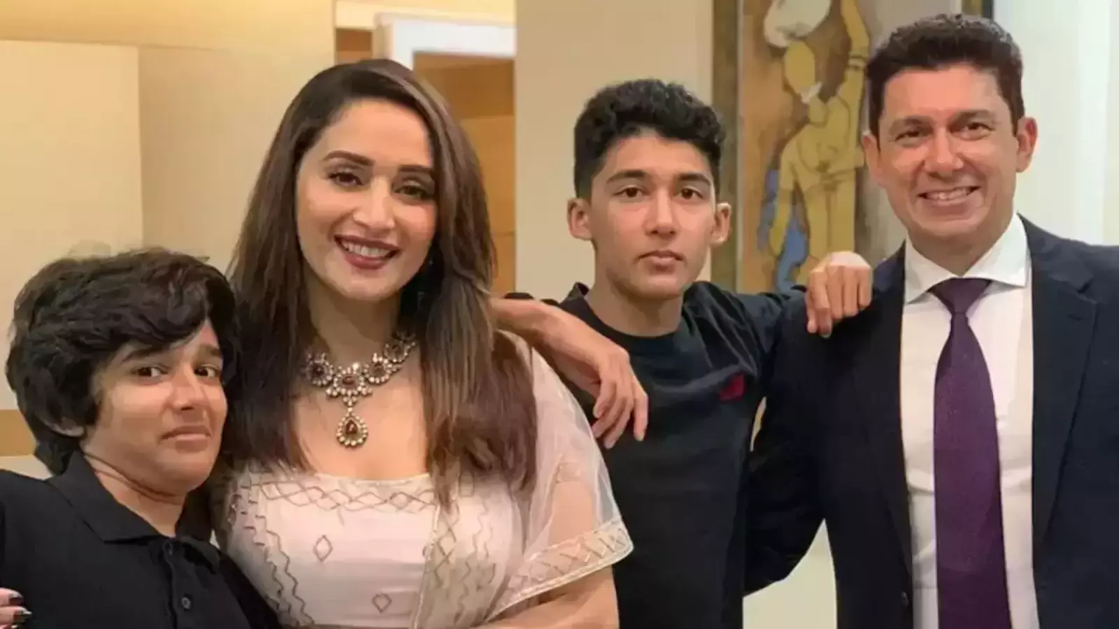 Madhuri Dixit’s Sons Felt Weird Watching Her Drug Scene, Says Dr Nene; Actress Not Comfortable Showing Family Her Films Madhuri Dixit’s Sons Felt Weird Watching Her Drug Scene, Says Dr Nene; Actress Not Comfortable Showing Family Her Films