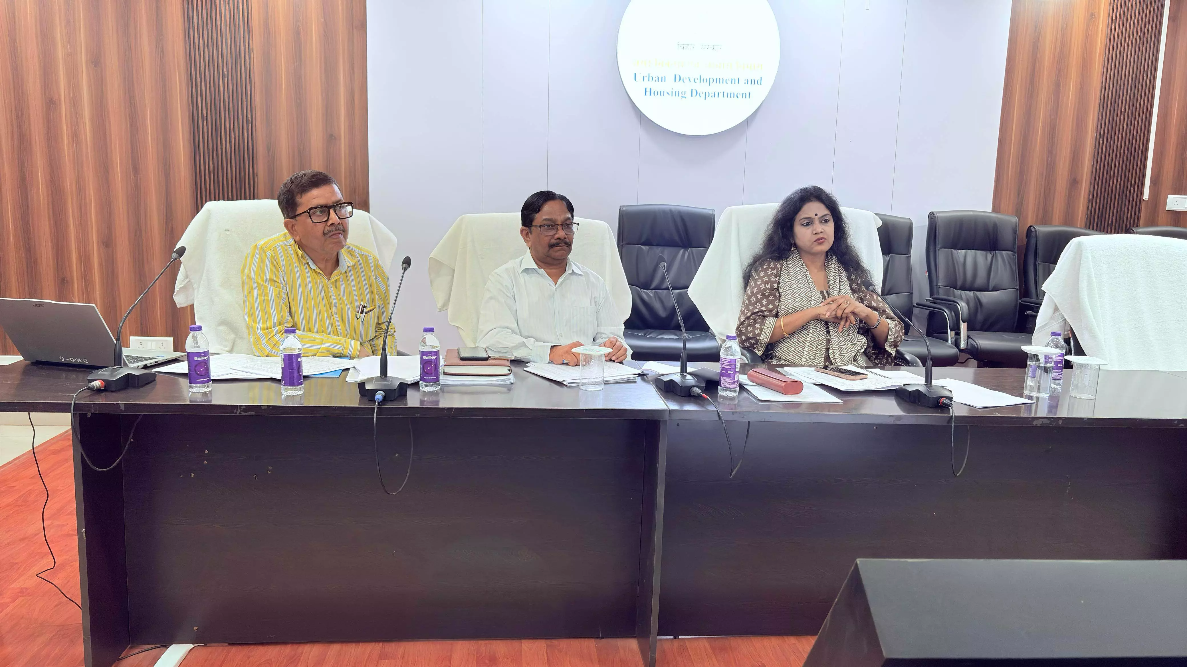 Additional Chief Secretary Reviews Cow Development Schemes in Bihar