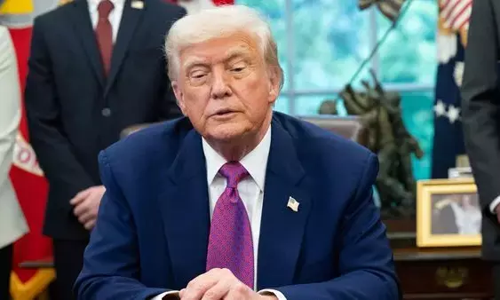 Donald Trump Repeats India-Pakistan Ceasefire Claim, Sparks Outrage with Use of ‘Nasty N Word’