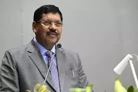 Chief Justice Flags Protocol Snub in Maharashtra