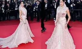 Janhvi Kapoor Makes a Dreamy Cannes Debut in Custom Tarun Tahiliani Look