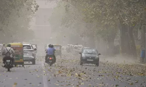 Massive Dust Storm Hits Delhi-NCR with Rain and Winds Reaching 79 kmph