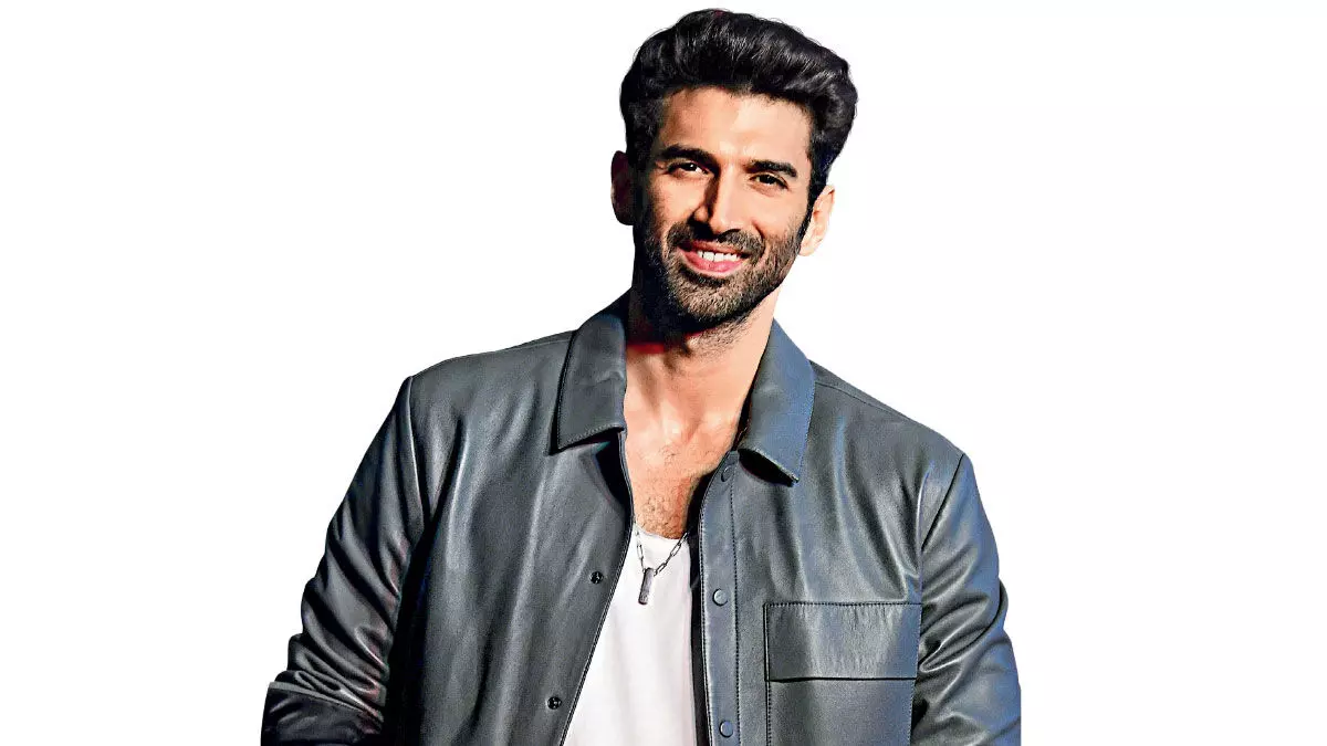 Dubai Woman Arrested for Trespassing at Actor Aditya Roy Kapur’s Mumbai Home Dubai Woman Arrested for Trespassing at Actor Aditya Roy Kapur’s Mumbai Home