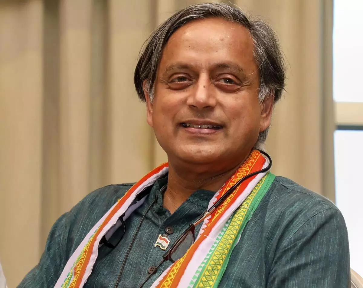 Tharoor Clarifies LoC Remark Amid Party Backlash, Says Critics Twisting His Words