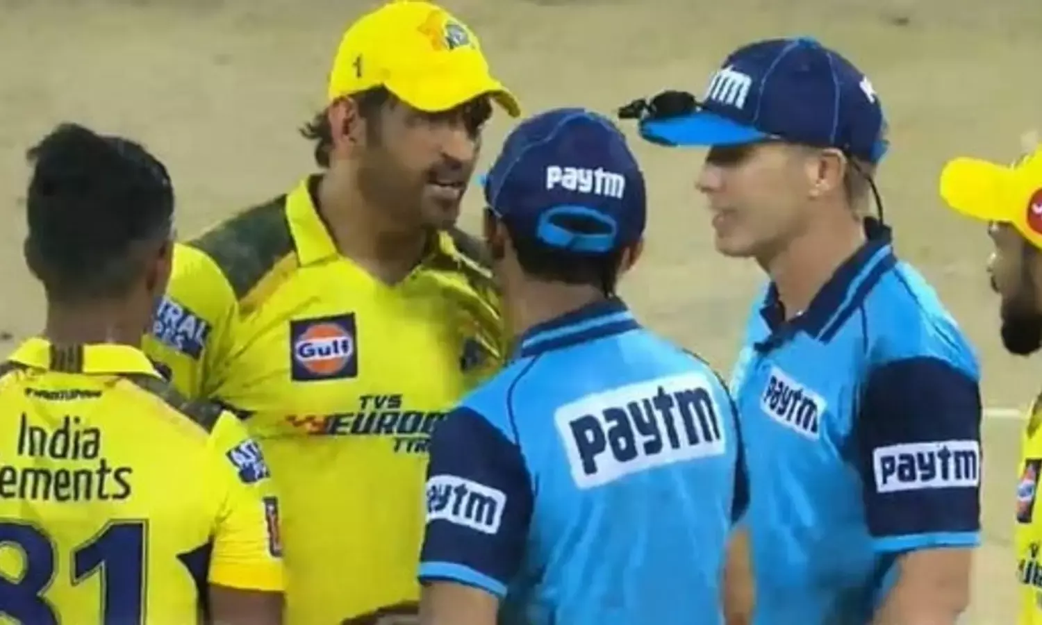 Dhoni walked onto the field and wasn’t banned, Kohli has argued with umpires countless times: Sehwag questions Digvesh Rathis suspension