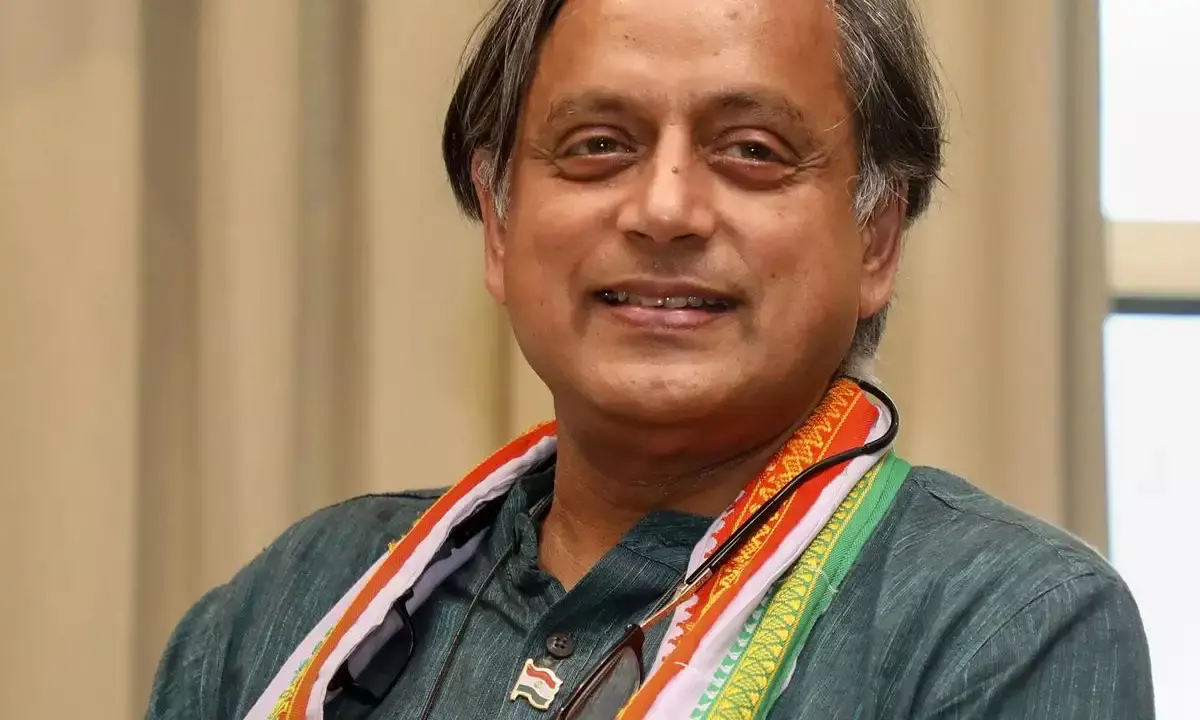 Tharoor Clarifies LoC Remark Amid Party Backlash, Says Critics Twisting His Words