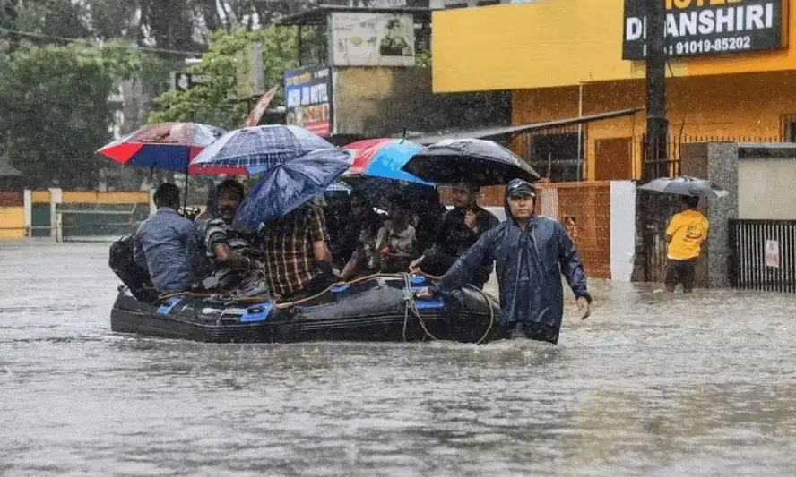 Over 30 Dead in Northeast Due to Torrential Rains, Delhi on Yellow Alert for Thunderstorms | Latest Weather Updates