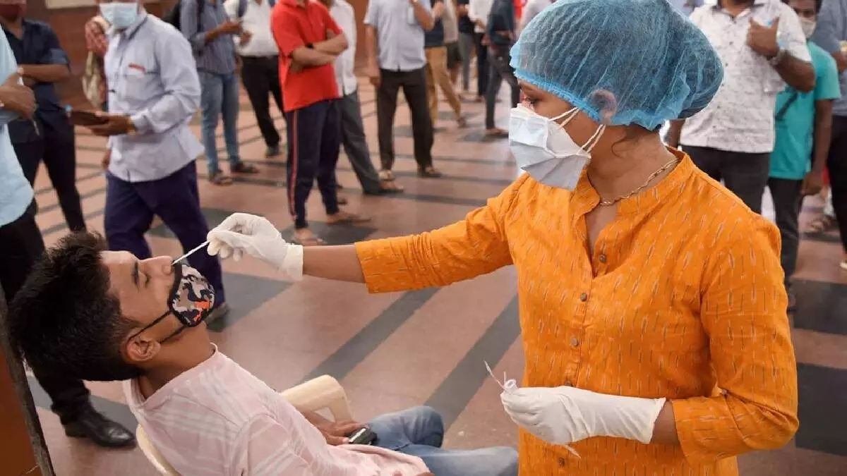 India’s Active Covid-19 Cases Cross 4,000, with Sharp Increases in Several States India’s Active Covid-19 Cases Cross 4,000, with Sharp Increases in Several States