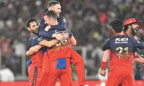 Ee Saala Cup Namdu! - Virat Kohli Leads RCBs Historic IPL Victory Celebration at Chinnaswamy Stadium