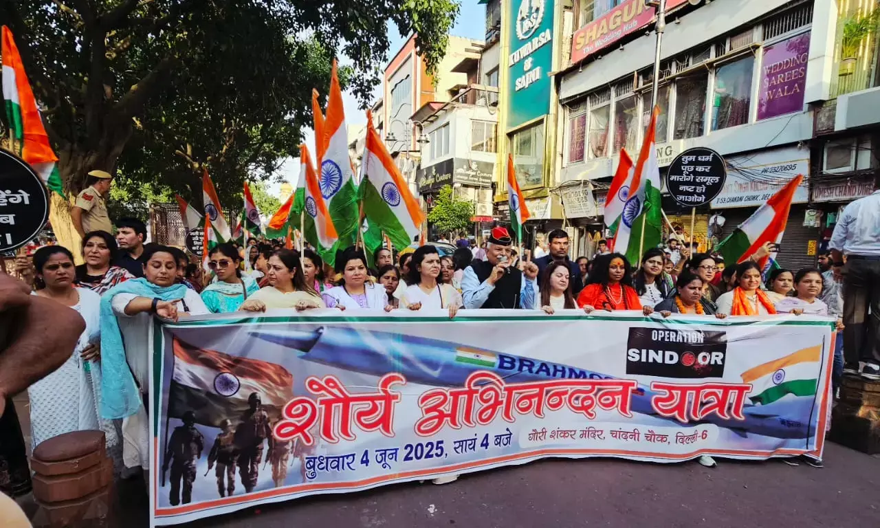 Delhi Society Holds Operation Sindoor Shaurya Abhinandan Yatra from Chandni Chowk to Honor Armys Anti-Terror Operations
