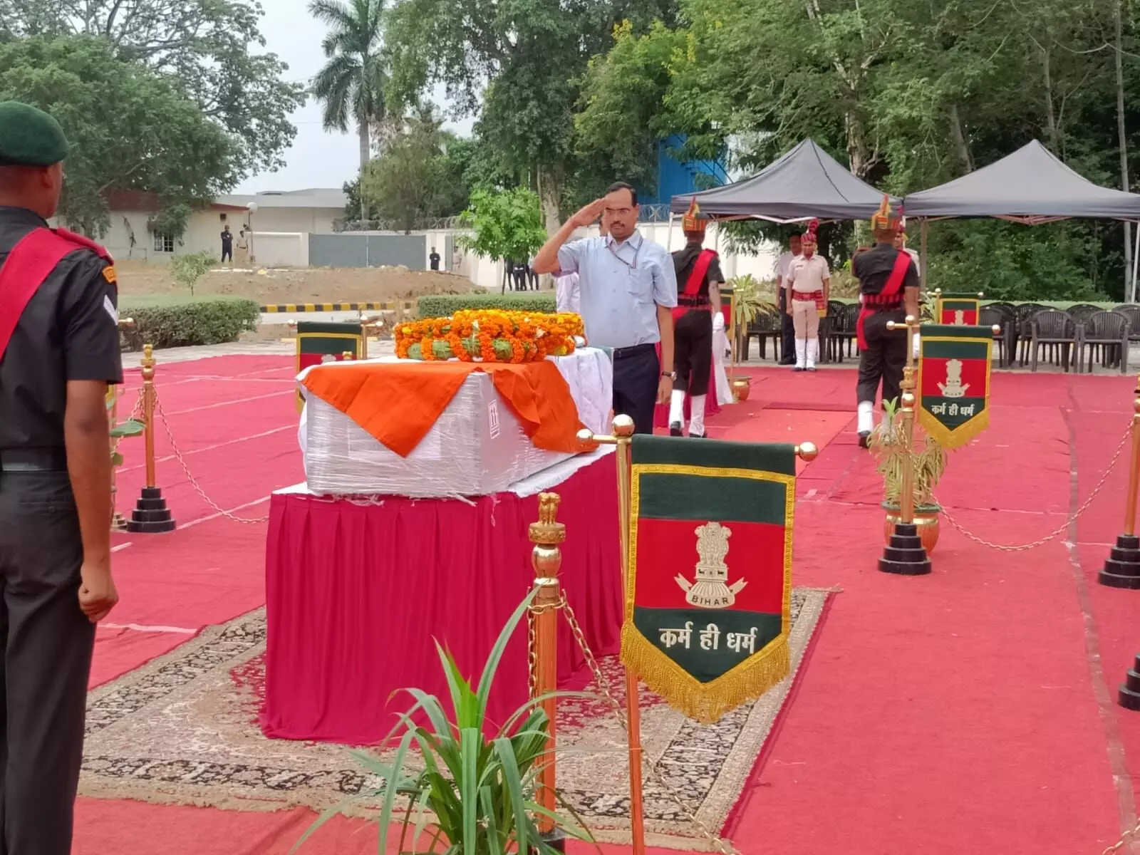 Bihar Soldier Dev Kishore Sah Martyred in Operation Snow Leopard, Receives State Honors at Patna Airport Bihar Soldier Dev Kishore Sah Martyred in Operation Snow Leopard, Receives State Honors at Patna Airport