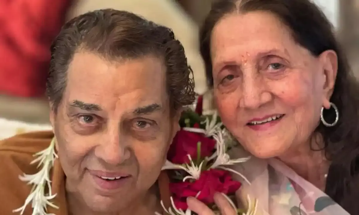 Dharmendra and First Wife Prakash Kaur Celebrate 71 Years of Marriage; Bobby Deol Shares Heartfelt Photo