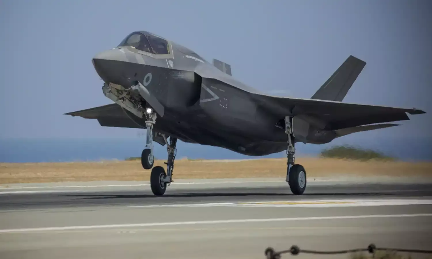 British F-35 Fighter Jet Makes Emergency Landing in Thiruvananthapuram Due to Low Fuel