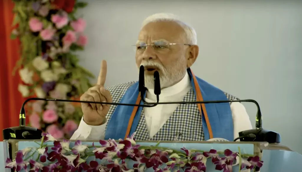 PM Modi Slams RJD Chief Lalu Yadav Over Alleged Disrespect to BR Ambedkar