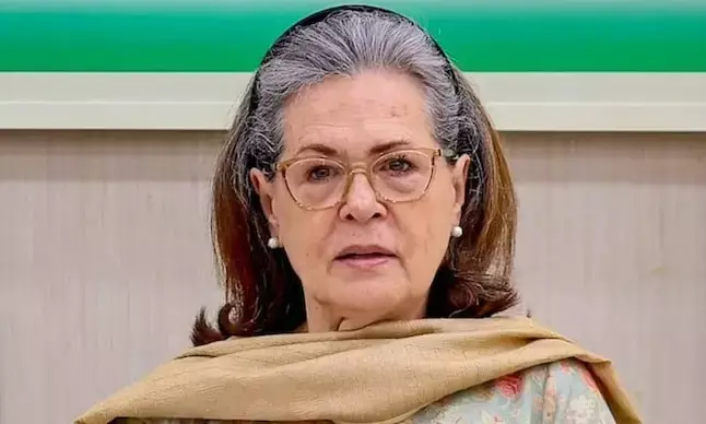 “India Can’t Stay Silent”: Sonia Gandhi Criticizes Modi Govt Over Gaza, Iran Strikes