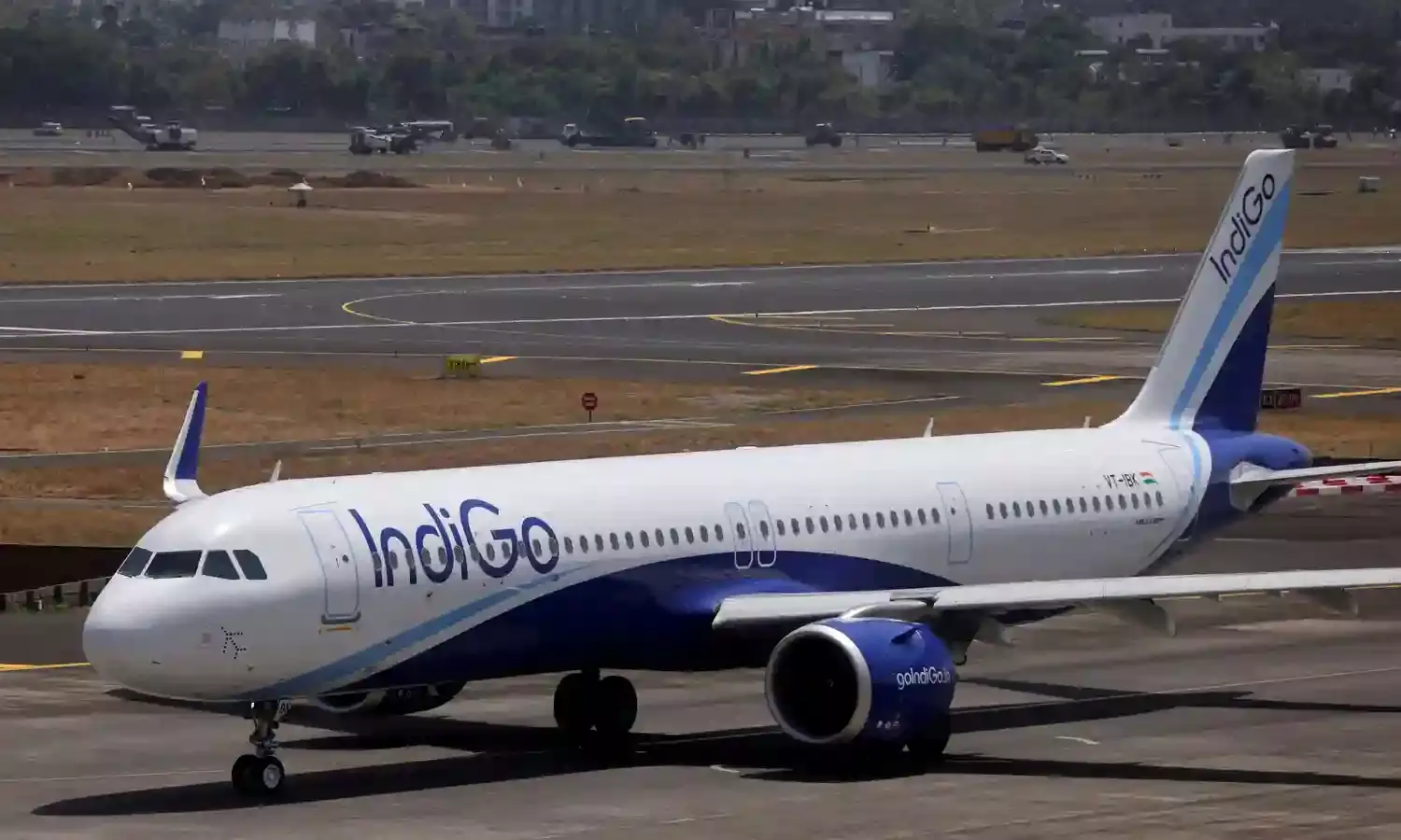 IndiGo Pilot Declares Mayday on Guwahati-Chennai Flight, Lands Safely in Bengaluru After Scare: Report